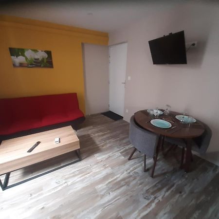 3 Apt T2 Cosy De 40 A 50 M2 Ideal Pour Un Deplacement Pro " Les Iris " Bourg-Saint-Andeol Exterior photo